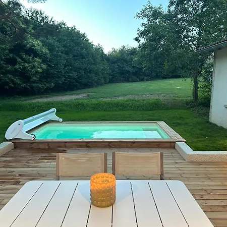 Alice Piscine Privée Сasa de vacaciones Hauterives